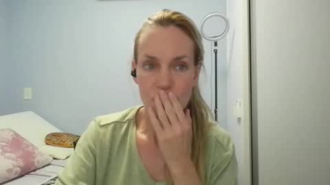Anny online show from April 24, 12:35 am