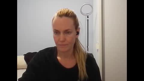 Anny online show from May 15, 11:34 pm