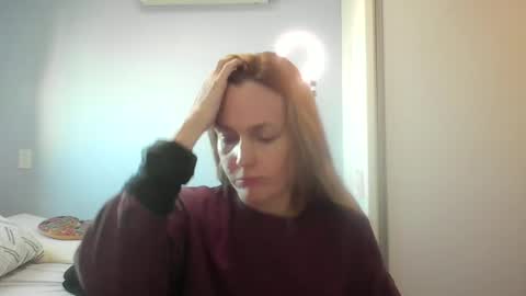 Anny online show from June 18, 10:52 am
