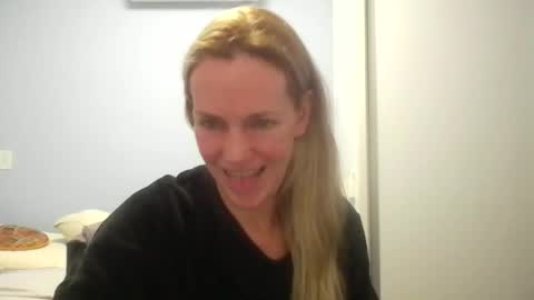 Anny online show from June 30, 12:11 am