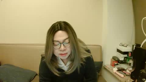 Snapshot of crazychika chatting on March 8, 9:18 pm Kelly online show from March 8, 9:18 pm