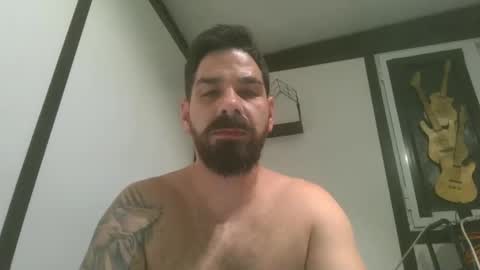 Snapshot of crazycouple1011 chatting on February 18, 9:42 pm funcouple online show from February 18, 9:42 pm