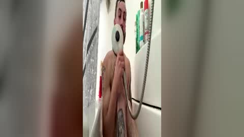 crazydill28 online show from June 24, 4:39 pm