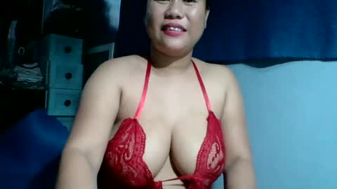 crazylady32 online show from August 3, 7:28 pm