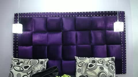 Snapshot of crazyonme chatting on February 14, 8:05 pm diosalinda online show from February 14, 8:05 pm