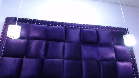 Snapshot of crazyonme chatting on September 25, 9:57 am diosalinda online show from September 25, 9:57 am