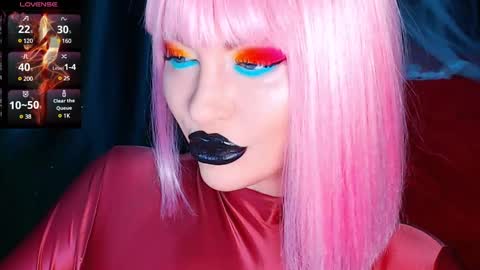 Snapshot of crazypinkyball chatting on March 11, 2:07 pm Roxy online show from March 11, 2:07 pm