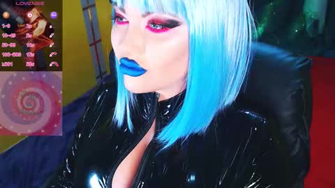 Roxy online show from November 9, 2:15 pm