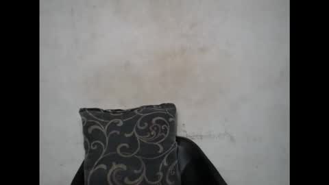 Snapshot of crazyslut17 chatting on September 24, 7:17 pm crazyslut17 online show from September 24, 7:17 pm