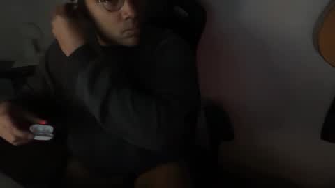 Snapshot of crazyzac71 chatting on October 29, 12:24 am Crazyzac11 online show from October 29, 12:24 am