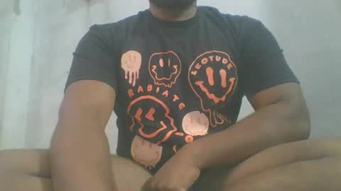 crazzy_booy online show from February 1, 3:38 am