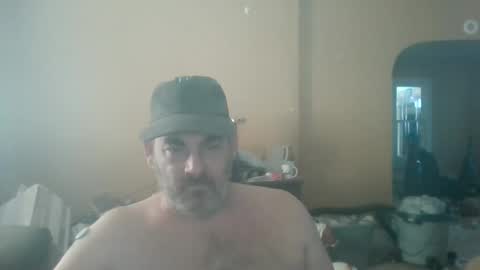 Snapshot of cre9876 chatting on February 19, 3:27 pm alway horny online show from February 19, 3:27 pm