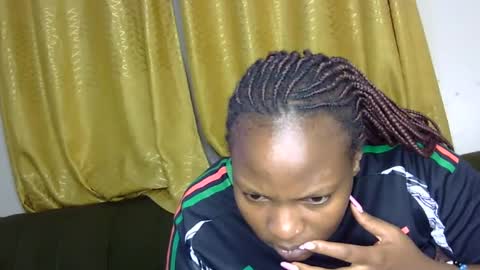 creamie8 online show from January 12, 6:27 pm