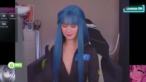 Snapshot of creammeow chatting on October 3, 2:30 am Alina online show from October 3, 2:30 am