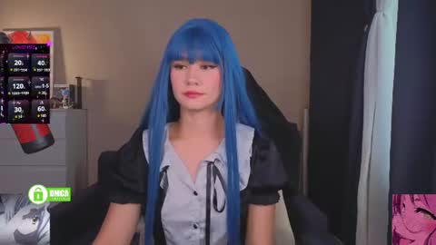 Snapshot of creammeow chatting on August 7, 2:35 am Alina online show from August 7, 2:35 am