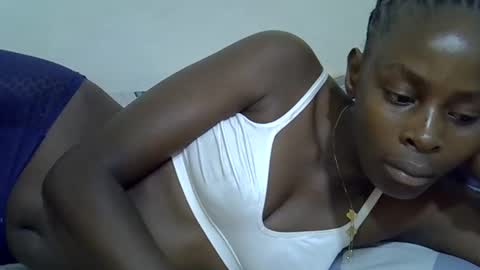 Snapshot of creamy_pussie chatting on May 5, 10:34 am creamy_pussie online show from May 5, 10:34 am
