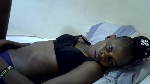 Snapshot of creamy_pussie chatting on July 26, 6:59 pm creamy_pussie online show from July 26, 6:59 pm
