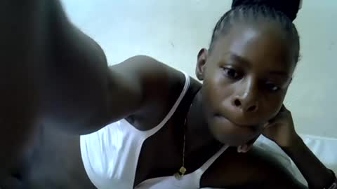 Snapshot of creamy_pussie chatting on July 27, 7:26 am creamy_pussie online show from July 27, 7:26 am