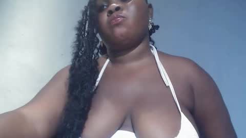 creamyposh1 online show from October 31, 8:43 pm