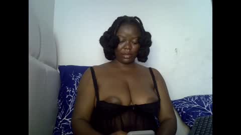 Snapshot of creamypussyxx chatting on May 3, 1:28 pm creamypussyxx online show from May 3, 1:28 pm