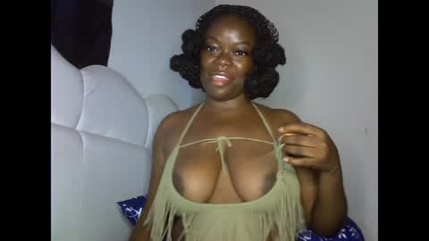 Snapshot of creamypussyxx chatting on May 27, 8:44 am creamypussyxx online show from May 27, 8:44 am