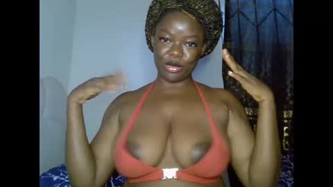 Snapshot of creamypussyxx chatting on June 22, 8:44 am creamypussyxx online show from June 22, 8:44 am