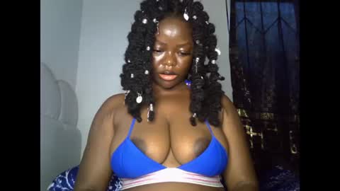Snapshot of creamypussyxx chatting on July 9, 11:25 am creamypussyxx online show from July 9, 11:25 am