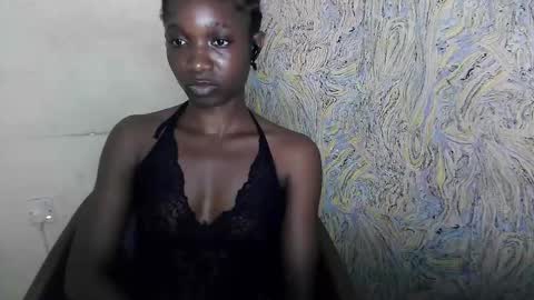 Snapshot of creamyxsugar chatting on September 20, 1:28 am creamyxsugar online show from September 20, 1:28 am