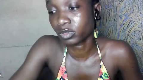 Snapshot of creamyxsugar chatting on September 23, 5:49 pm creamyxsugar online show from September 23, 5:49 pm