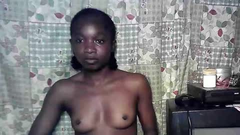 Snapshot of creamyxsugar chatting on October 27, 11:41 pm creamyxsugar online show from October 27, 11:41 pm