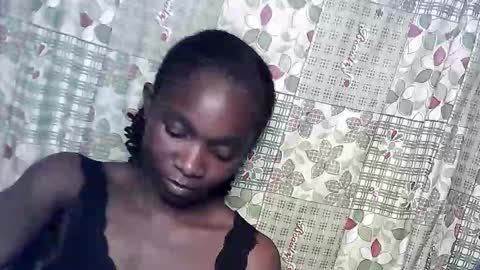 Snapshot of creamyxsugar chatting on October 28, 7:05 pm creamyxsugar online show from October 28, 7:05 pm