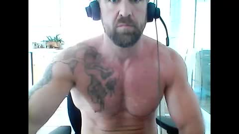 creatureofbeauty online show from April 29, 7:20 pm