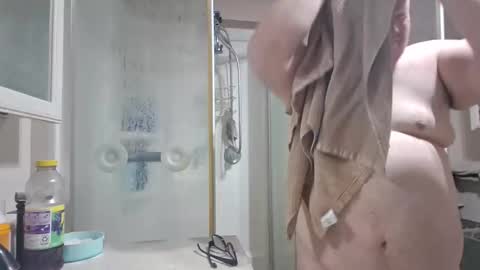 The hopeless romantic online show from December 20, 8:43 am