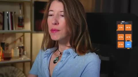 Quinn de la Creme online show from November 13, 6:51 pm