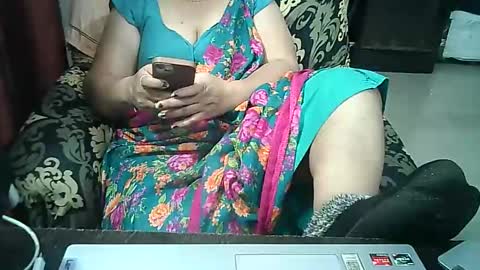 Snapshot of crezybhabihot chatting on September 14, 12:26 pm Sonika69 online show from September 14, 12:26 pm