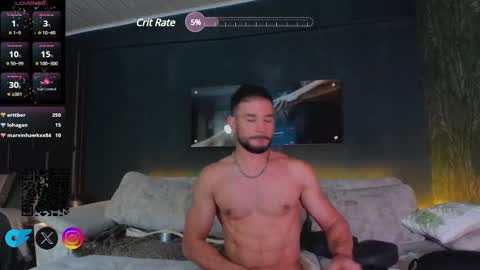 Snapshot of crhistian1_ chatting on January 7, 9:14 pm CRHISTIAN online show from January 7, 9:14 pm