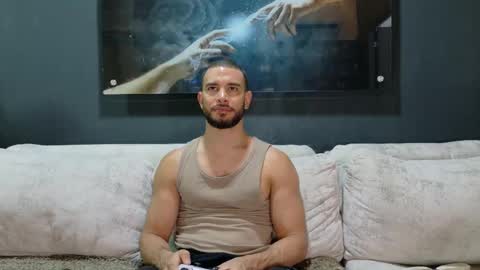 Snapshot of crhistian1_ chatting on September 27, 4:56 pm CRHISTIAN online show from September 27, 4:56 pm