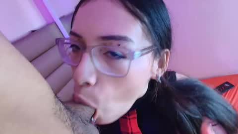 Snapshot of crimsonsecretts chatting on November 8, 12:38 pm crimsonsecretts online show from November 8, 12:38 pm