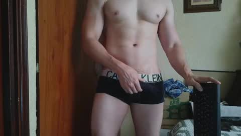 cris2428 online show from February 19, 9:25 pm