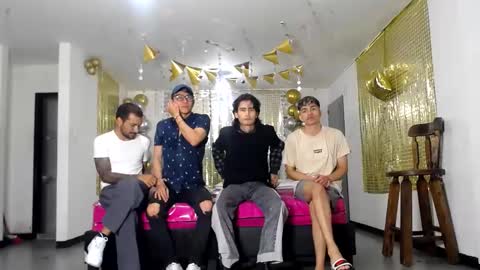 crismens online show from February 15, 3:09 am