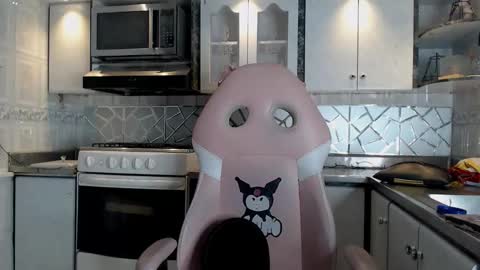 Cristina Onazis online show from March 4, 10:05 pm