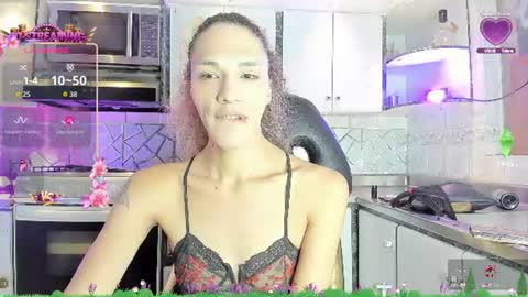Cristina Onazis online show from June 11, 5:44 pm
