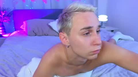 Chris online show from July 7, 8:02 pm