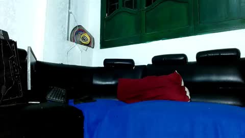 Snapshot of criss1964 chatting on February 16, 3:26 am yereimis y jaider online show from February 16, 3:26 am