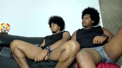 yereimis y jaider  online show from May 23, 6:23 pm