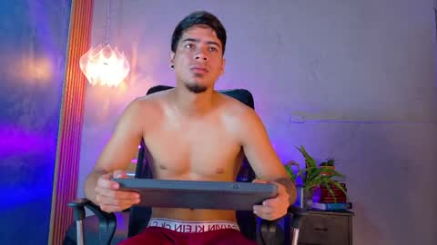 criss_hardcock_ online show from June 6, 2:11 pm