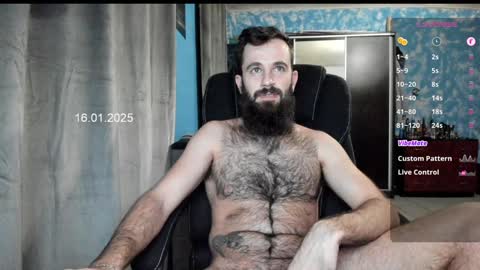 Snapshot of crissstud chatting on January 15, 10:46 pm Criss online show from January 15, 10:46 pm