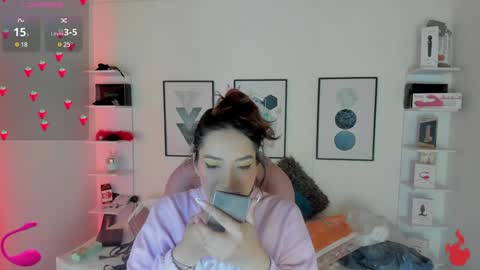 Snapshot of cristal__hot_1 chatting on January 27, 4:09 am Cristal online show from January 27, 4:09 am