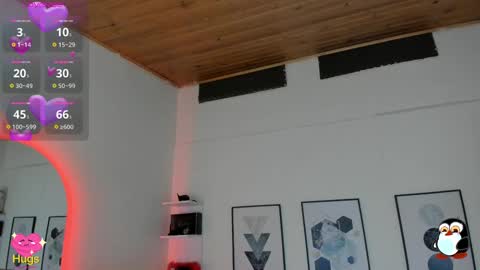 Snapshot of cristal__hot_1 chatting on February 24, 7:11 am Cristal online show from February 24, 7:11 am