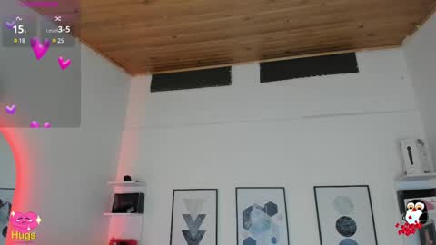 Snapshot of cristal__hot_1 chatting on February 28, 10:30 am Cristal online show from February 28, 10:30 am